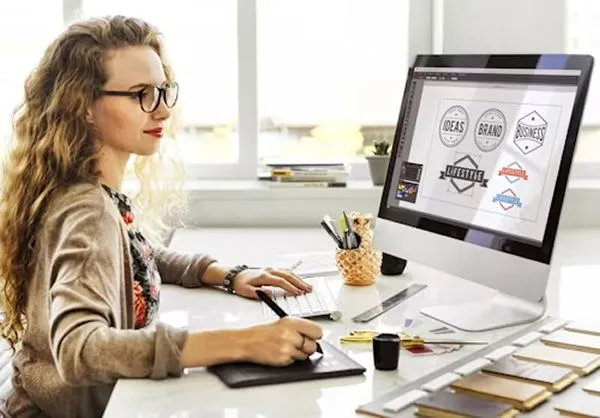 What are some Common Mistakes to avoid while making a logo