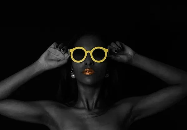 High Contrast